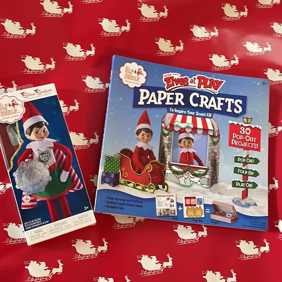 Elf On The Shelf Super Hero costume & Elves at Play 30 pop-out project book - Picture 7 of 12